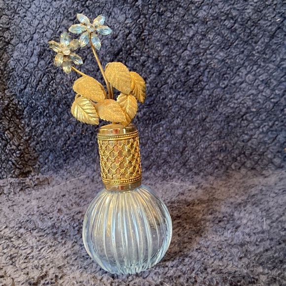 Vintage Perfume Bottle Blue Glass Filigree with Rhinestone Flower - Picture 5 of 6